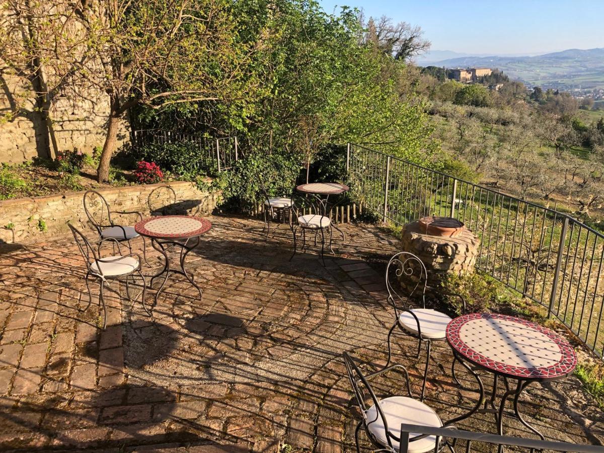 Lemon Tree Boutique Guest House Todi Exterior foto